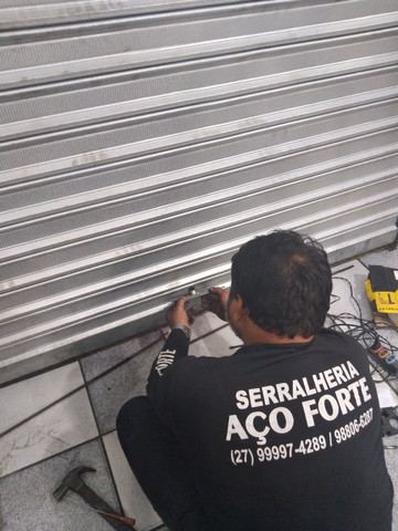 Porta de aço (manutenção, fabricação) - Foto 2