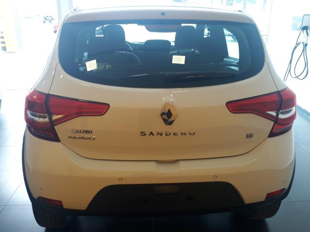 Sandero automático 1.6 CVT /2020 - Foto 4