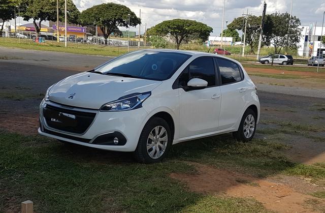 Peugeot 208 1.2 active OTIMA OPORTUNIDADE