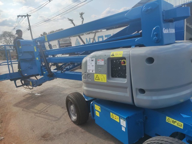 Locação De Plataforma Elevatória Genie 15 M