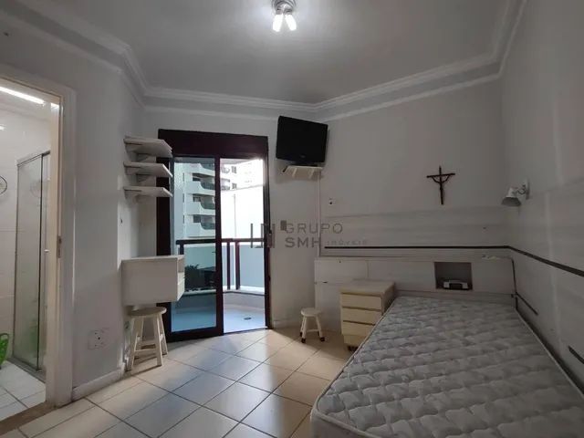 Apartamento 4 Dormitórios (3 Suítes) - 2 vagas, mobiliado, para locação anual na Praia das