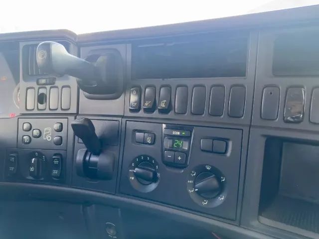 $ Caminhão Scania R440 Ano 2015 Cavalo 6x2 - Foto 5