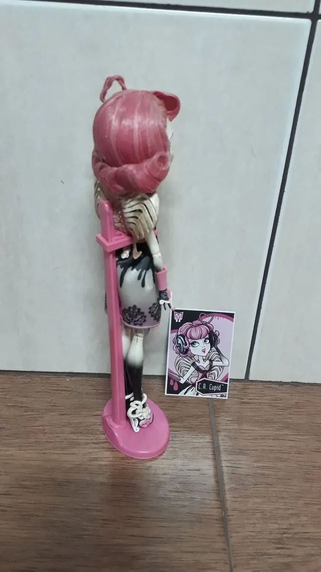 Boneca Monster High C.A.Cupid - Monster High