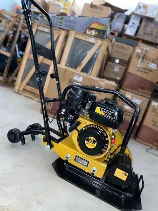Placa Vibratória 65kg a gasolina Motor 7.5Hp Profissional - Buffalo(Nova/Loja) - Foto 3