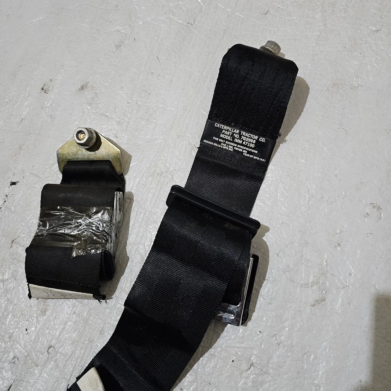Caminhão fora estrada trator esteira caterpillar cinto segurança novo original 7G2998 - Foto 4
