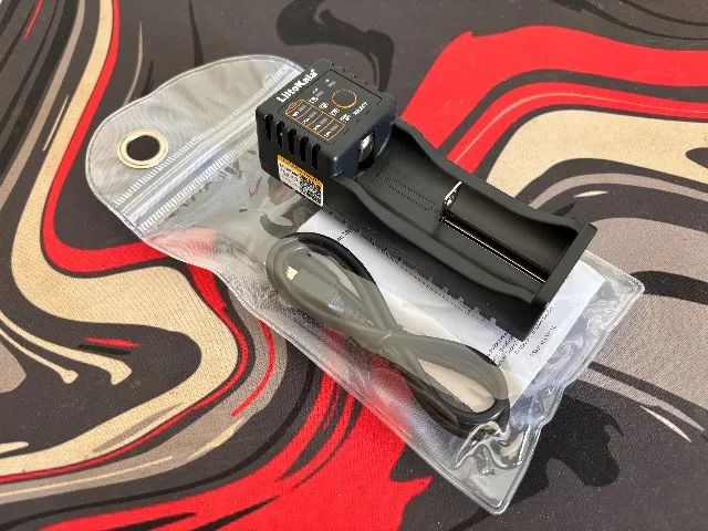Carregador de Pilhas - Novo!