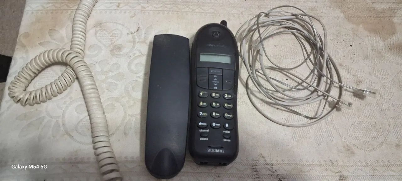 Telefone Fixo Sem Fio - Usado, não sei se funciona  esta sem a base  - Foto 3
