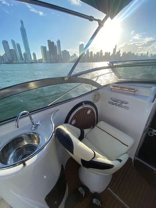 Lancha Evolve 2017 - Foto 8