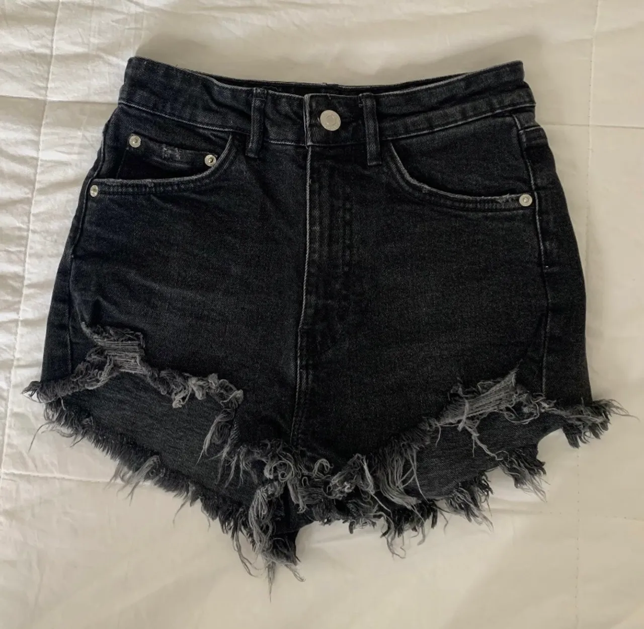 short jeans preto zara 