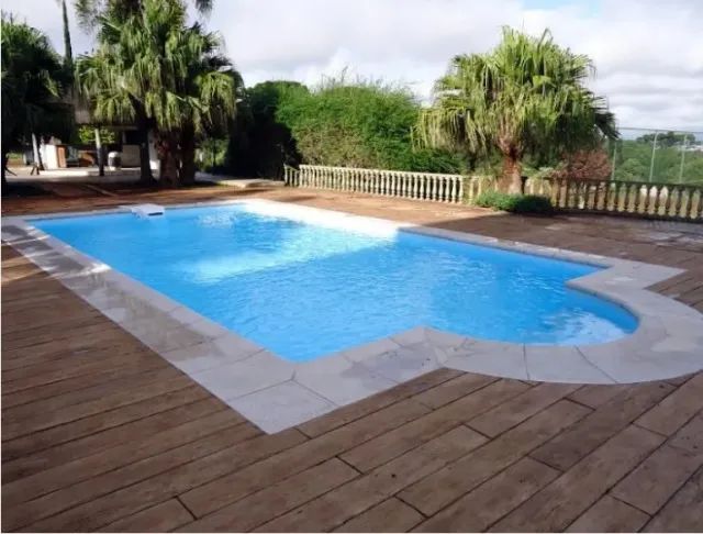 Atlanta - Piso cimenticio amadeirado 