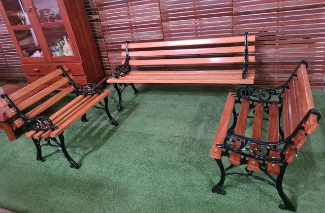 Conjunto Banco Francês com mesa de centro