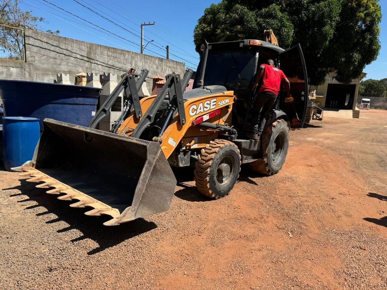 Pá Carregadeira CASE 580N - Foto 3