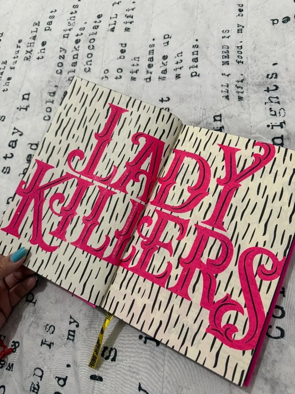 Livro Lady Killers - Dark Side.  - Foto 2
