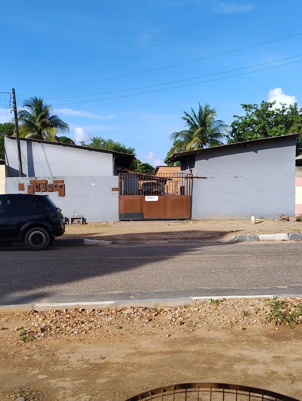 Vende-se APs. No Raiar do sol