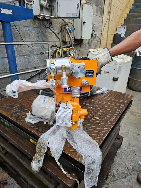 Talha Pneumática com Troller Monterroso