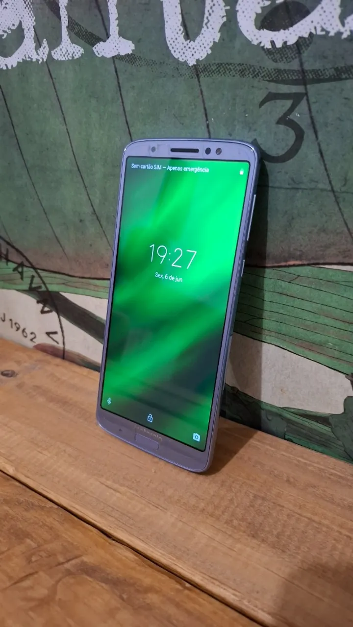 Celular Usado Moto G6 Plus Perfeito Estado
