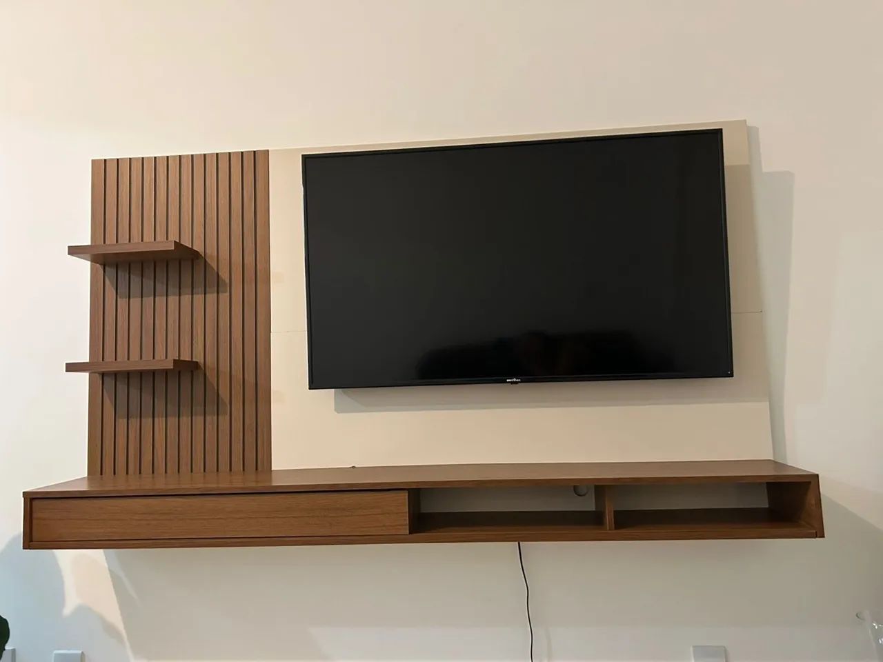 TV 55 polegadas Britânia com suporte moderno - Foto 5