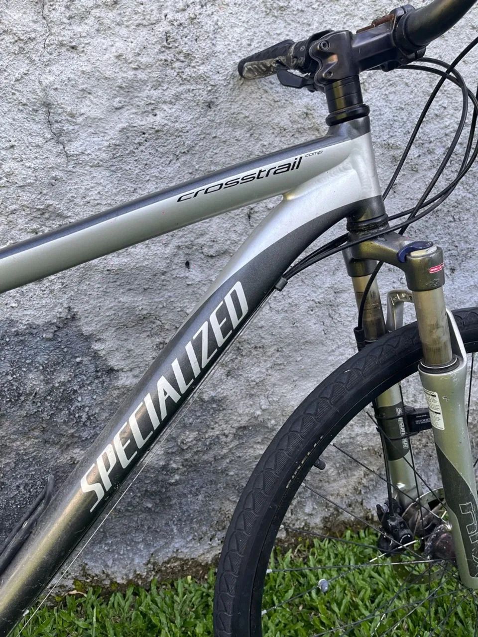 Bicicleta Specialized Crosstrail Comp 2012 Aro 700c 29"  - Foto 4