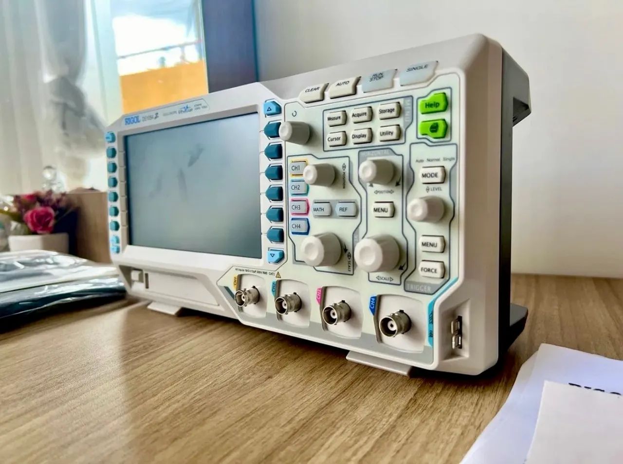 OSCILOSCÓPIO RIGOL DS1054Z - NOVO, NA CAIXA, COM NOTA FISCAL! - Foto 2