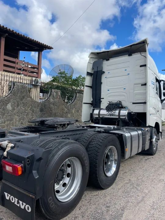 Caminhão Volvo FH 460 Globetrotter 2016 - Foto 2