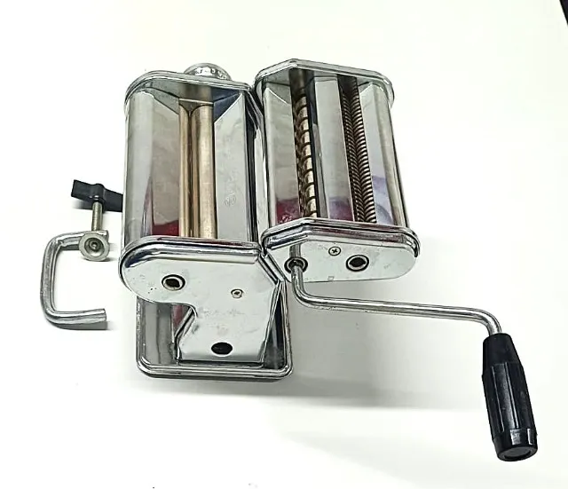 Fabrica De Massa La Cuisine, Aço Inox, Semi Nova, Na Caixa (Usado)