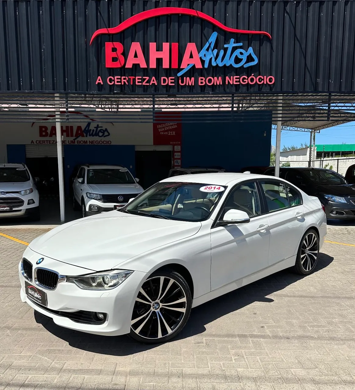 BMW 320I 2014 Usados e Novos