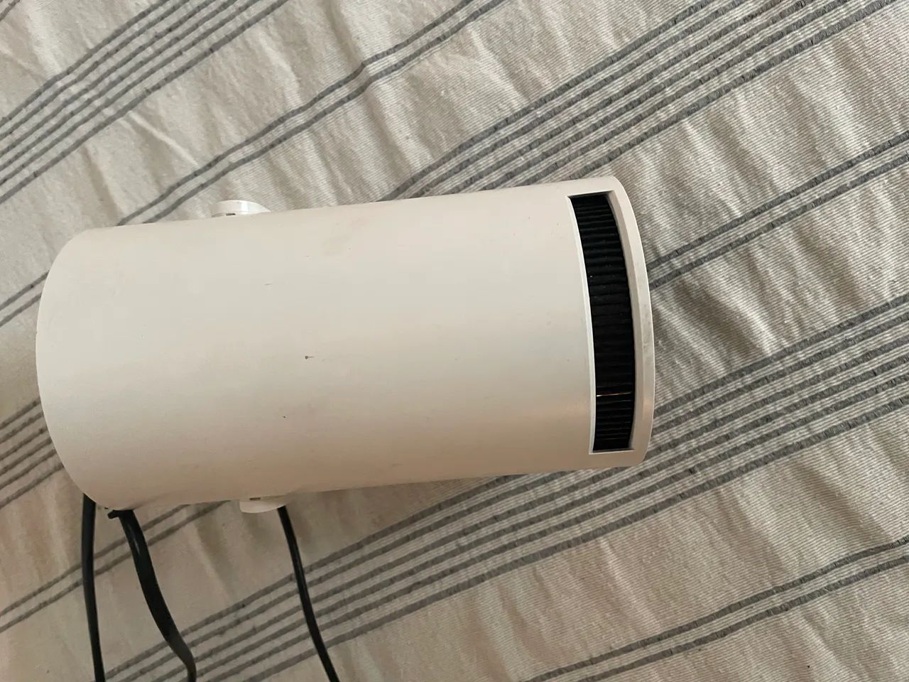 Projector64292274270977121