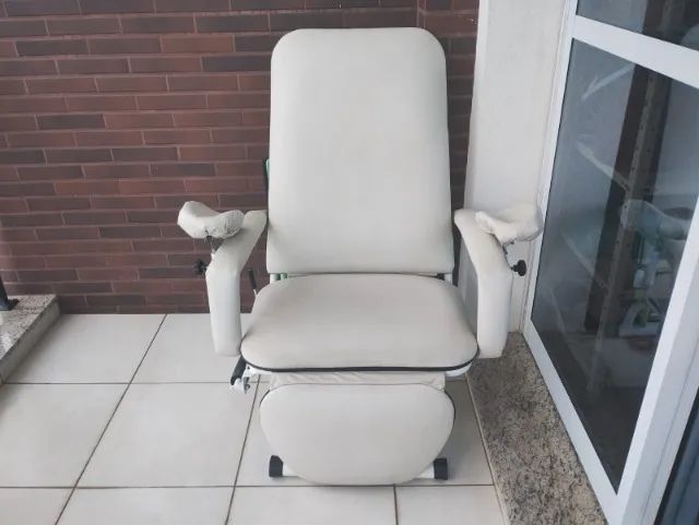 Poltrona Hospitalar coleta Hemodialise confort - Foto 4