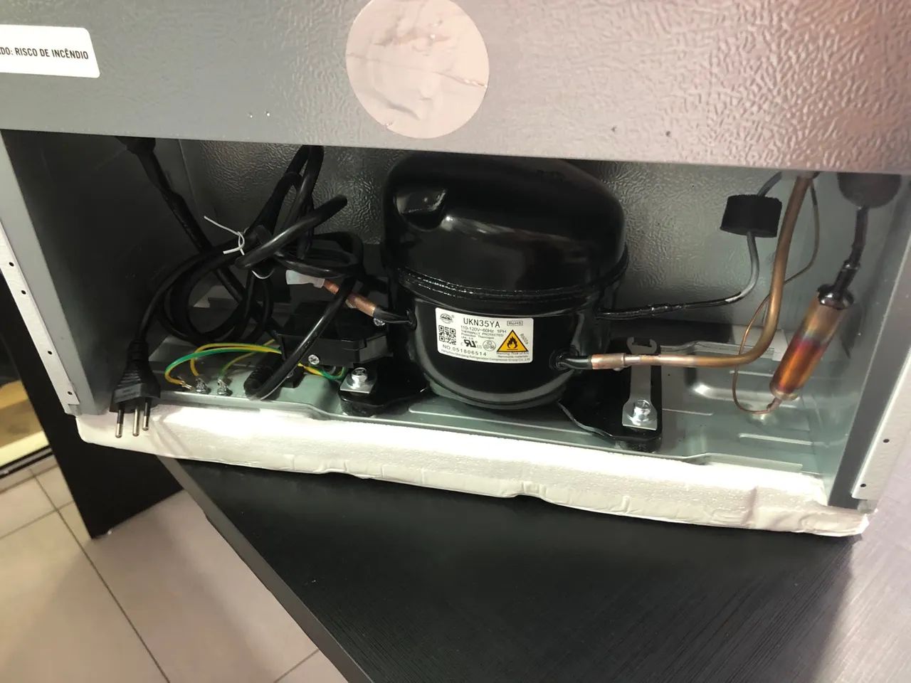 Frigobar Hisense RR212 - Novo  - Foto 5