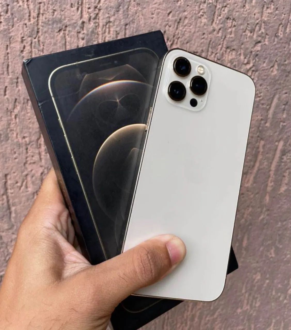 iPhone 12 Pro Max gold completo - Celulares e Smartphones - Tirol