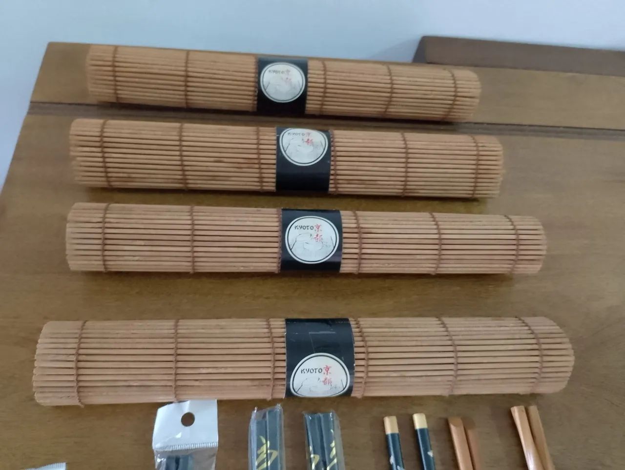 Kits de Hashi e Tapetes de Bambu SEM USO  - Foto 2