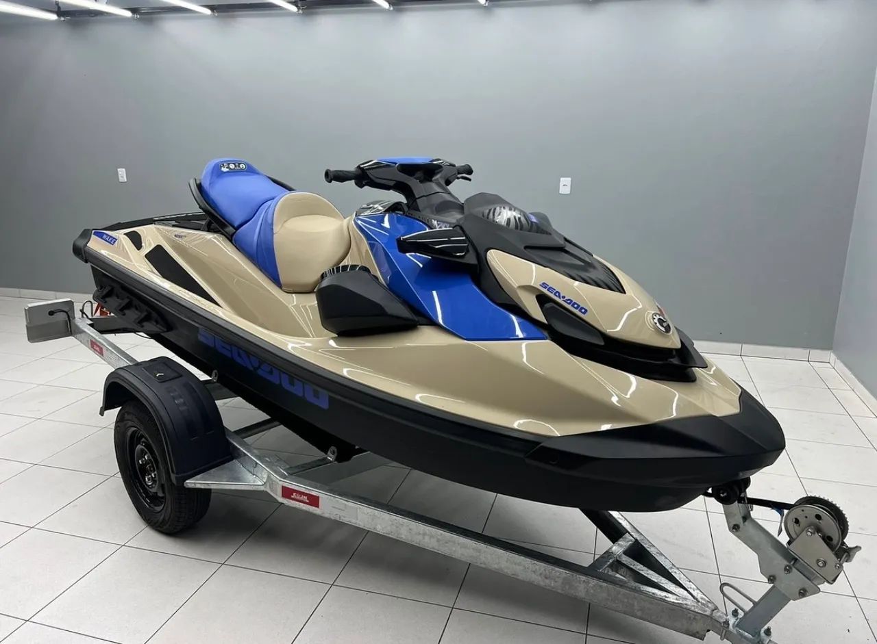 Jet Ski Sea-Doo Wake 170
