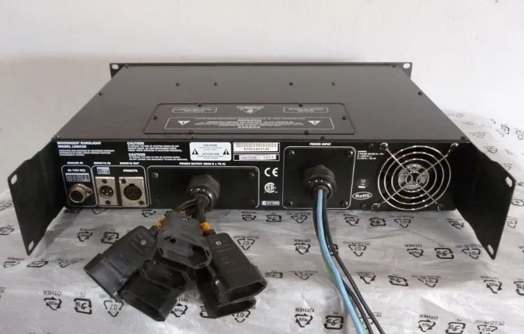 Rack Dimmer DMX Behringer LD6230 - Foto 4