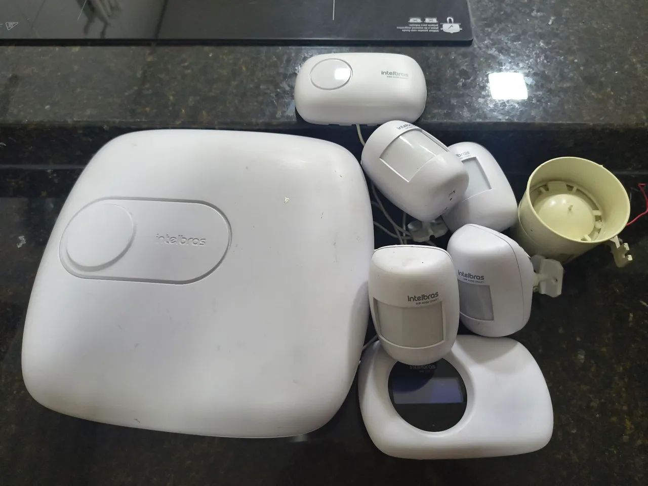 Central de alarme Intelbras