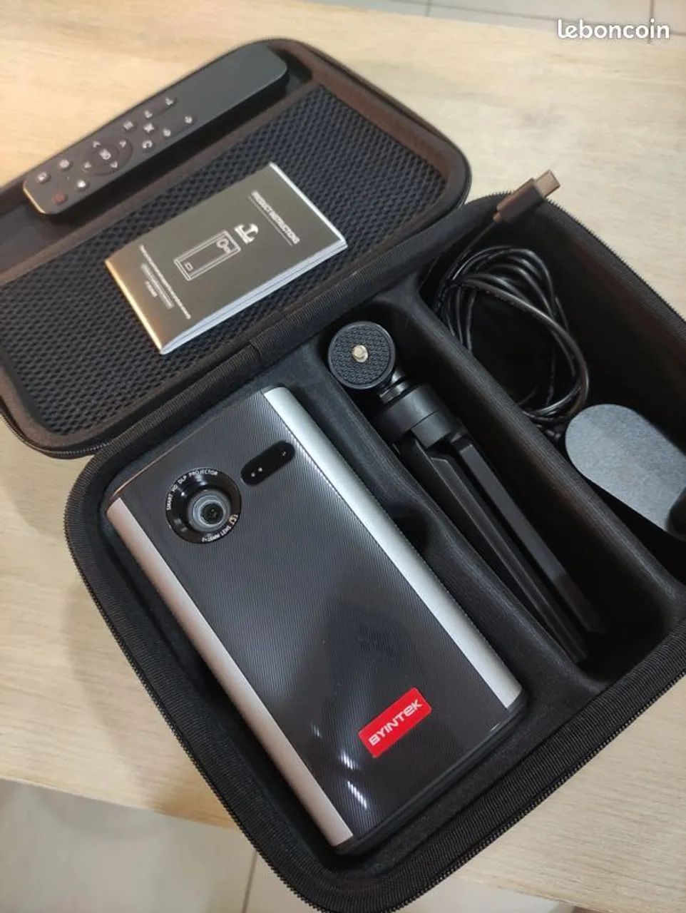 BYINTEK Projector64396801887617122