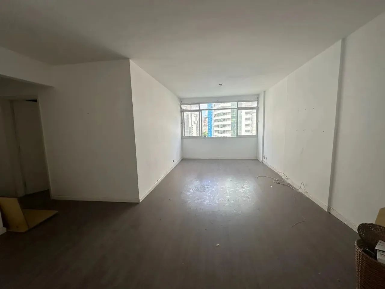 Apartamento tipo para venda e locação com 2 quartos, 98m² - Foto 3