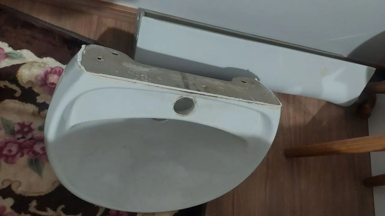 Pia de banheiro simples 64529720680449121