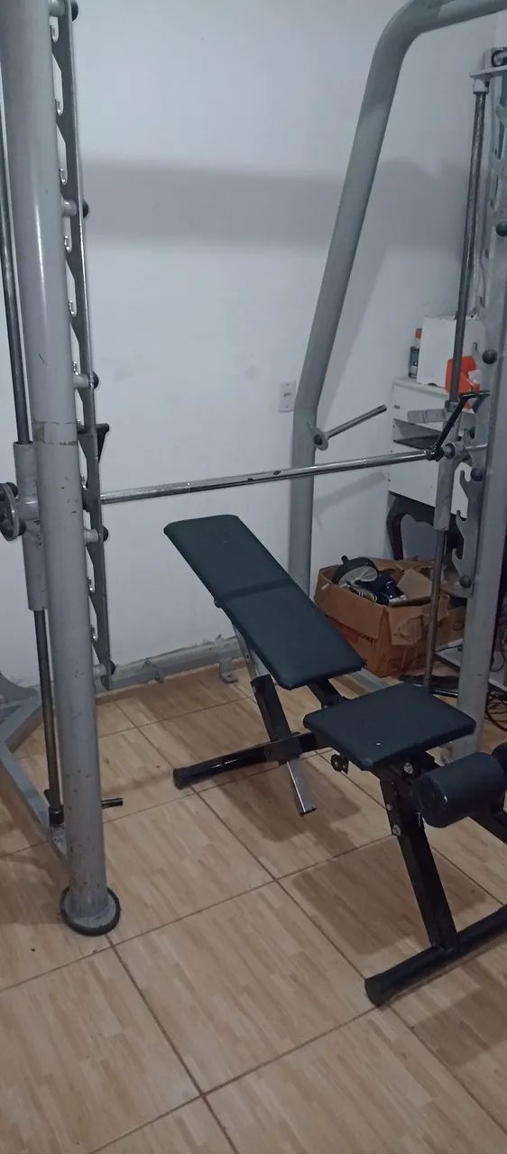 Aparelho de musculação smith  - Foto 2