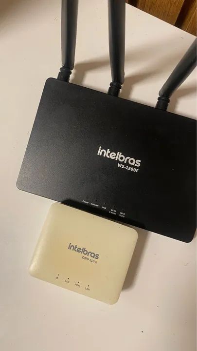 Kit Roteador + ONU Intelbras 