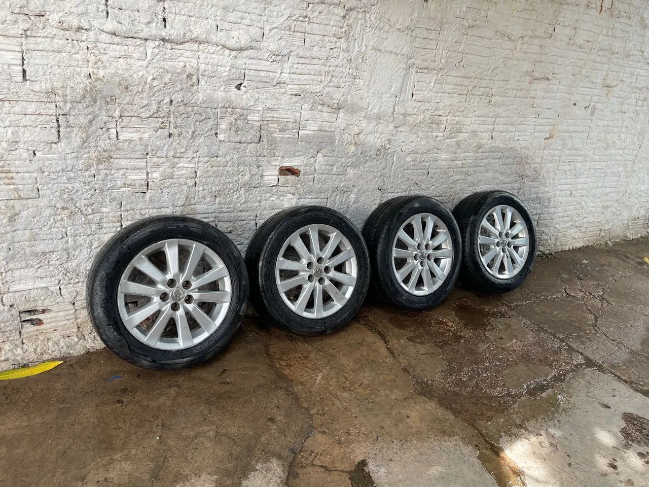 Jogo Rodas original Corolla64169972334722122