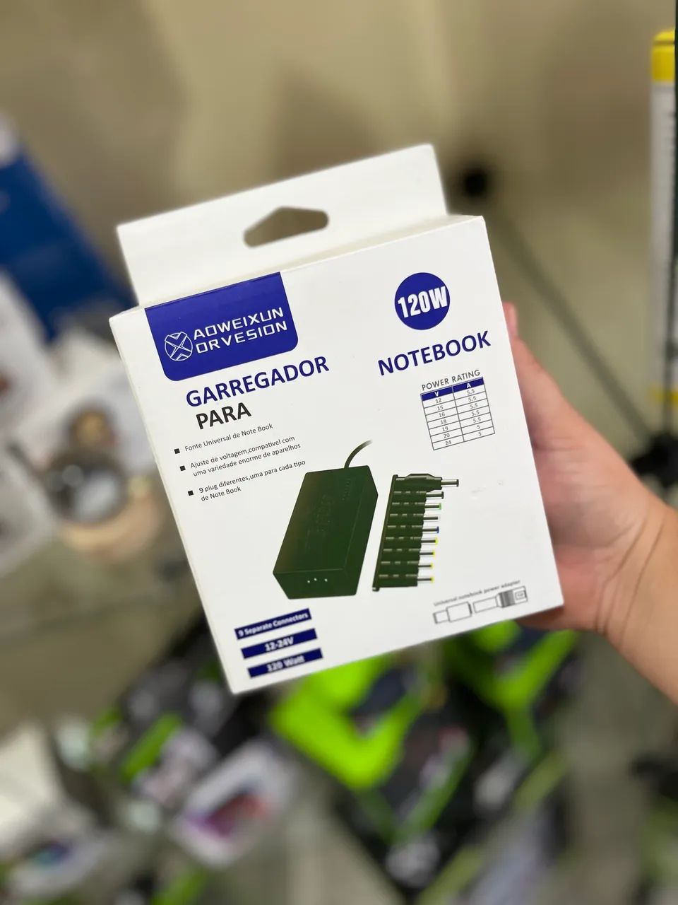 Fonte universal para notebook 