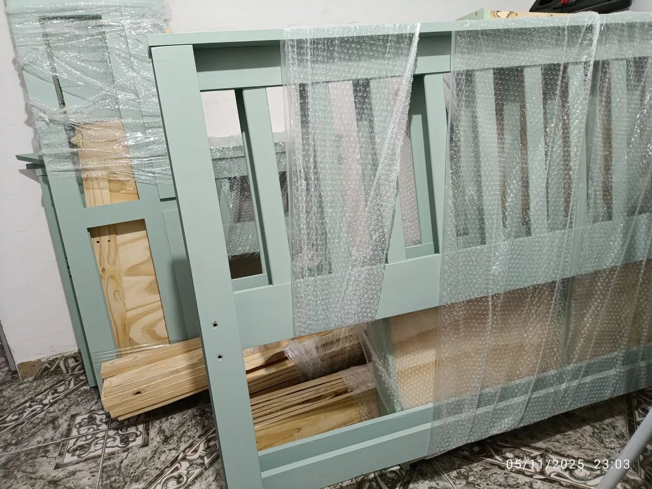 Solid Wood Bunk Bed with Double Bed64317204324097124