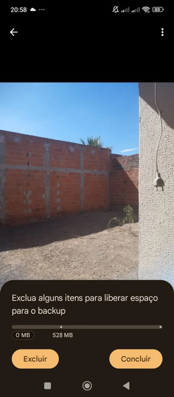 Vende-se Casa