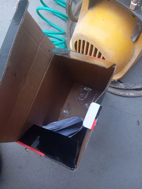 Tufão 127 v com 2 mangueira e caneca  - Foto 2