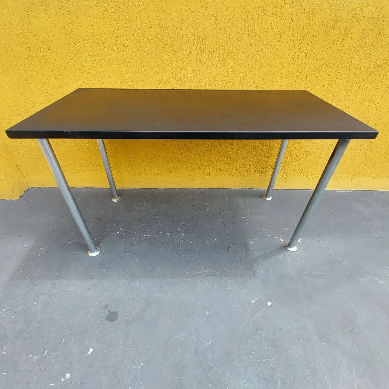 Mesa de Escritório preta - Foto 4