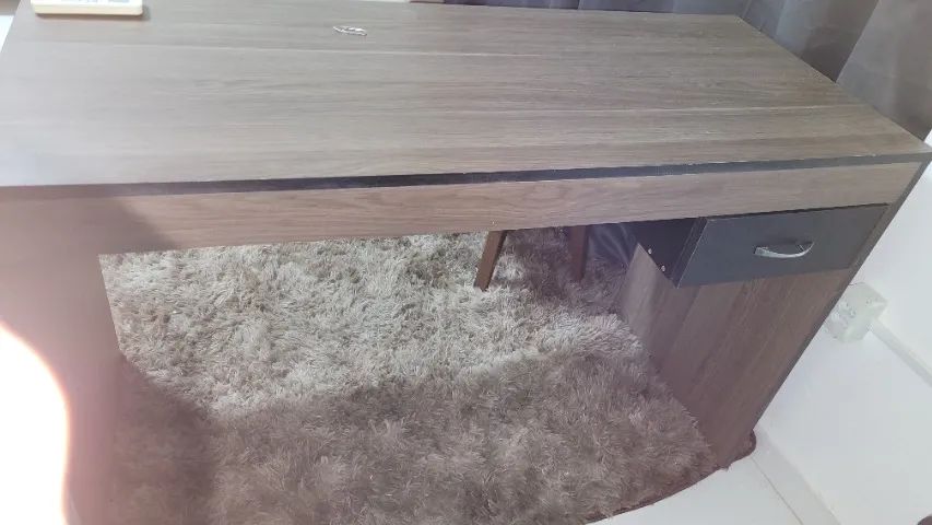Vendo Conjunto de móveis contendo 1 Balcão de recepção,  1 Bancada com pia e 1 Mesa em MDF - Foto 5