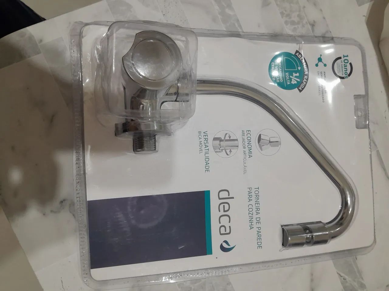 Torneira de Parede para Cozinha Deca - Nova