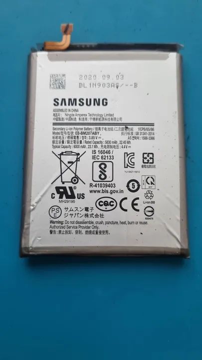 Peças retiradas do Samsung M30s