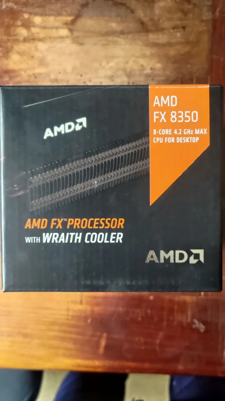 Processador AMD FX 8350 com Wraith Cooler