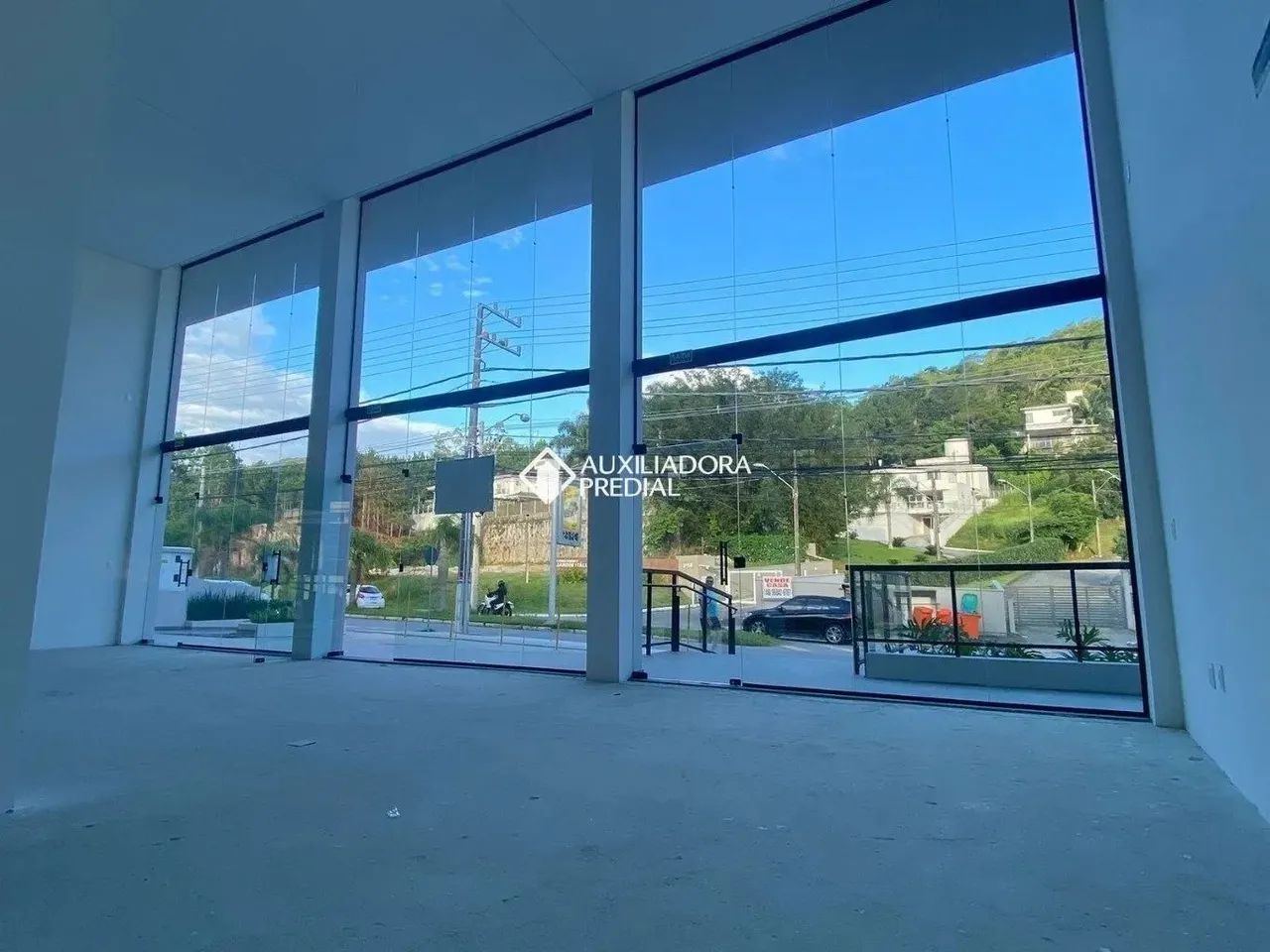 Comercial no bairro Córrego Grande - Foto 2